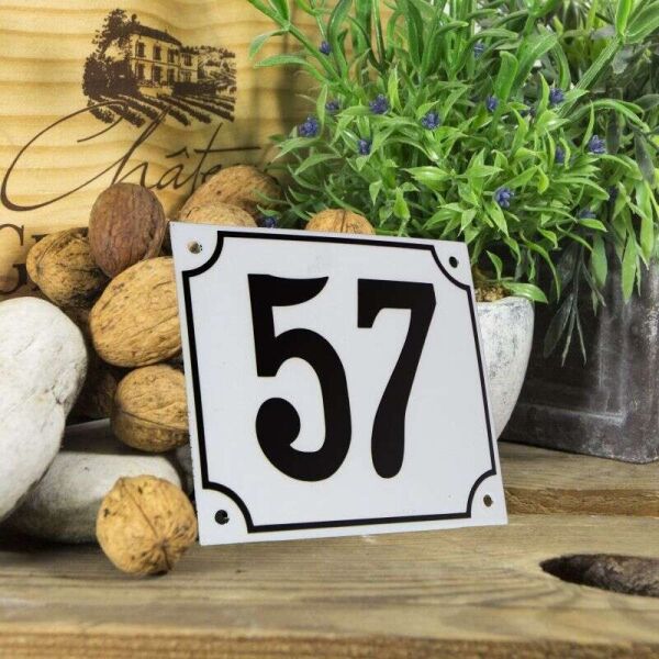 Huisnummerbord groot wit nummer 57