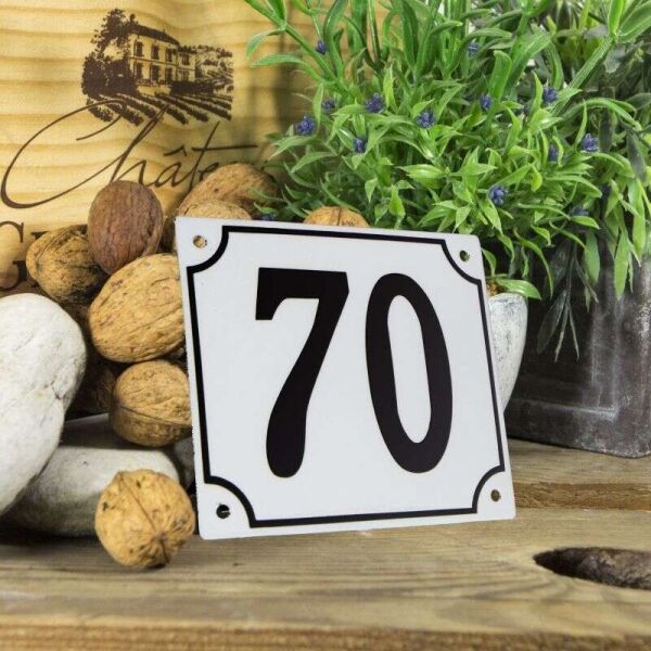 Huisnummerbord groot wit nummer 70