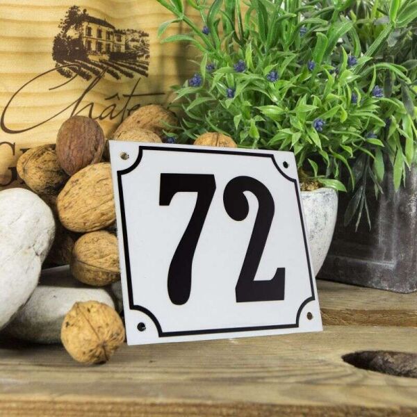 Huisnummerbord groot wit nummer 72