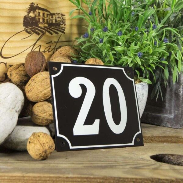 Huisnummerbord groot zwart nummer 20