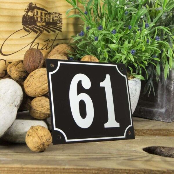 Huisnummerbord groot zwart nummer 61