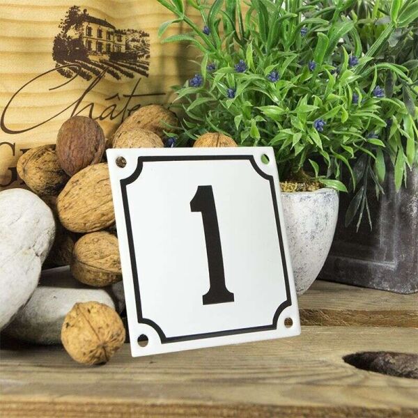 Huisnummerbord wit klein 10x10 cm nummer 1