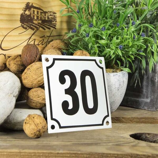Huisnummerbord wit klein 10x10 cm nummer 30
