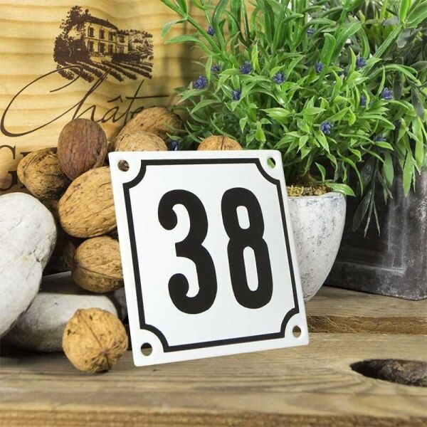 Huisnummerbord wit klein 10x10 cm nummer 38