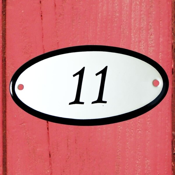 Huisnummerbordje ovaal nummer 11