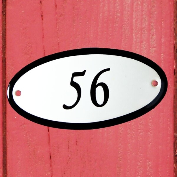 Huisnummerbordje ovaal nummer 56