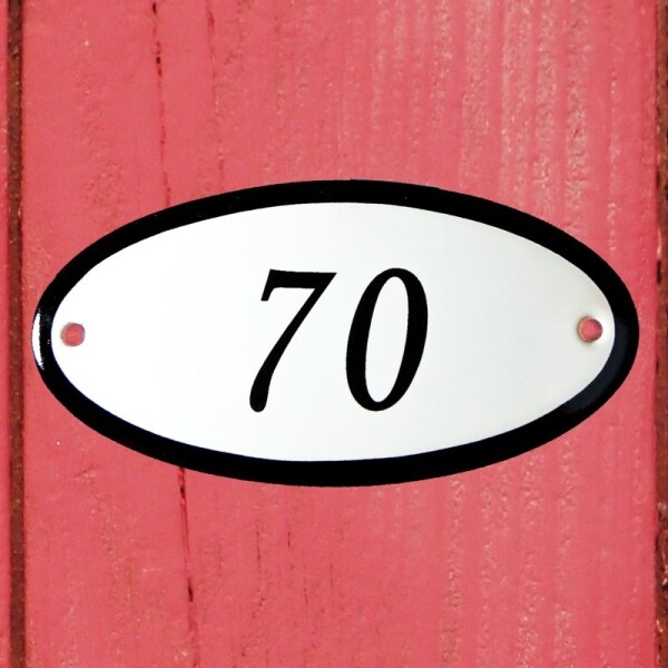 Huisnummerbordje ovaal nummer 70