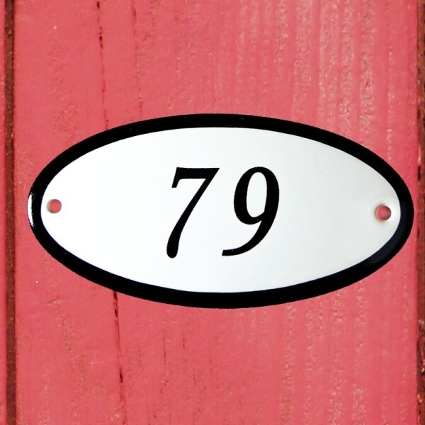 Huisnummerbordje ovaal nummer 79