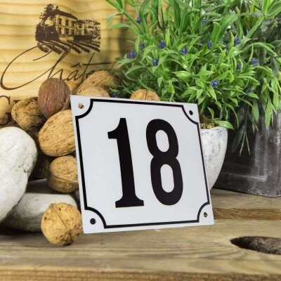 Huisnummerbord groot 'wit' 18