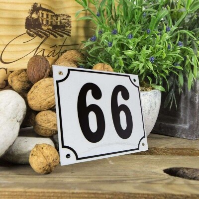 Huisnummerbord groot 'wit' 66
