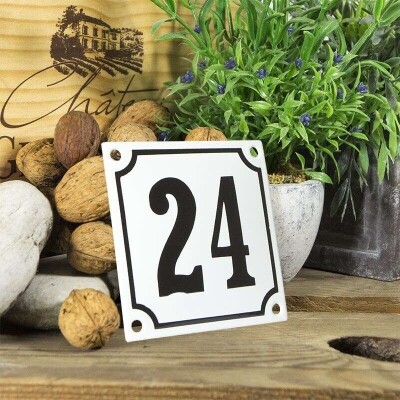 Huisnummerbord klein 'wit' 24