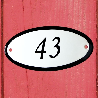 Huisnummerbordje 'ovaal' 43