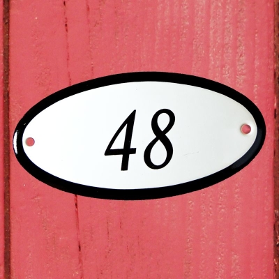 Huisnummerbordje 'ovaal' 48
