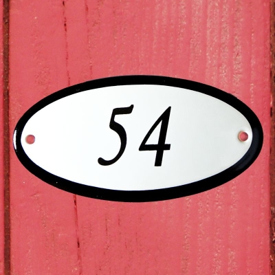 Huisnummerbordje 'ovaal' 54