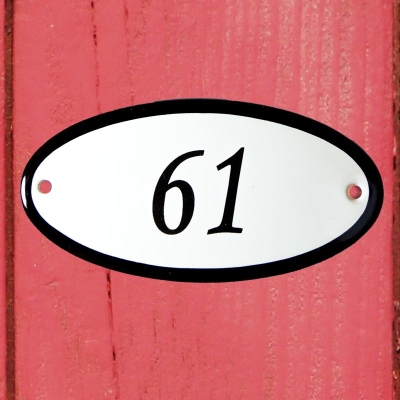 Huisnummerbordje 'ovaal' 61